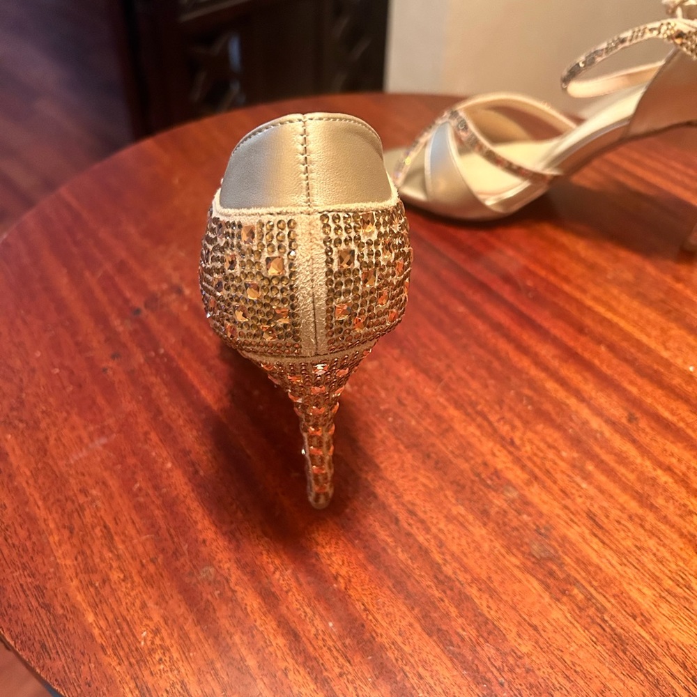 Rose gold and gold heels shoes. Wore them once